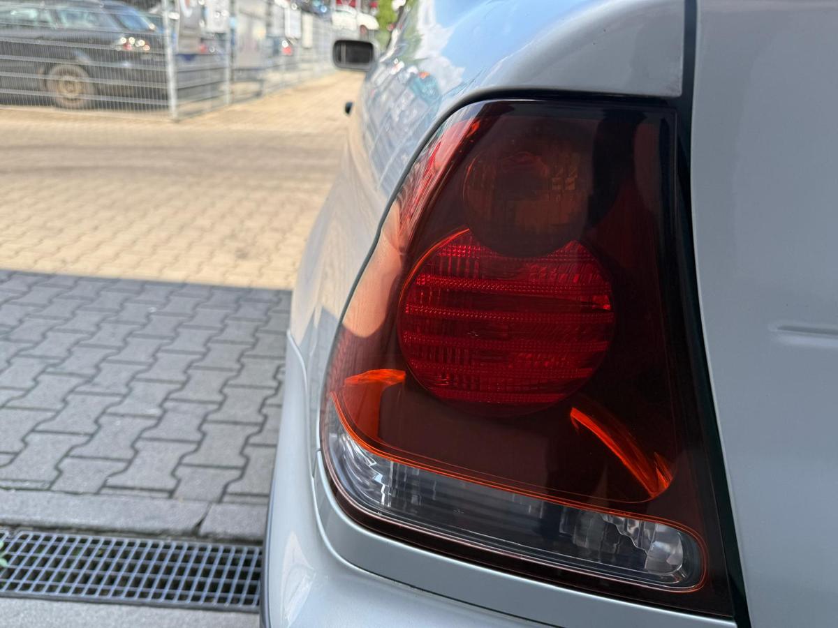 BMW E46 Compact original Rücklicht Rückleuchte links Facelift BJ04